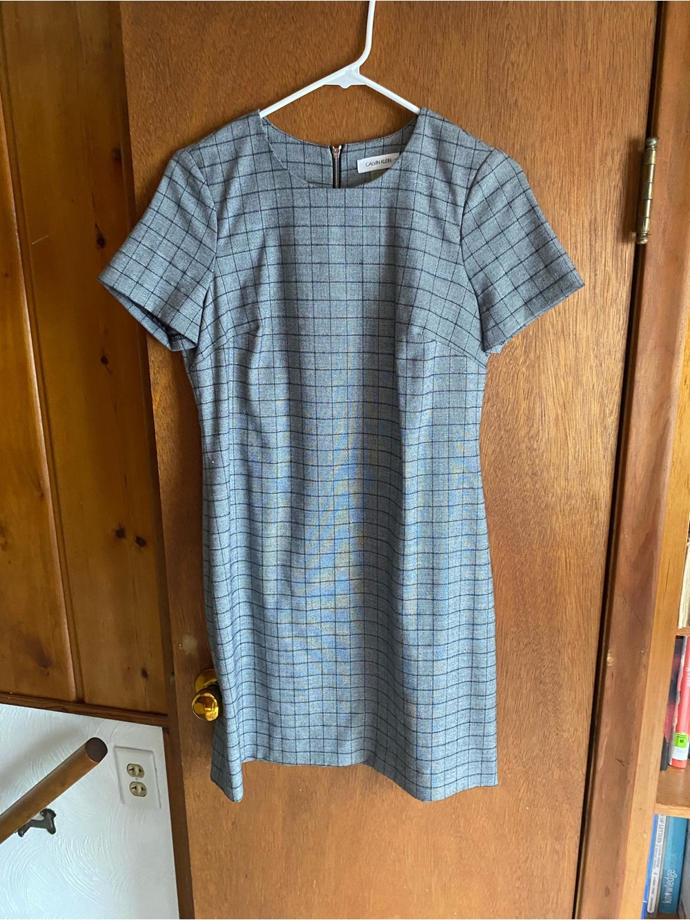 Calvin Klein Gray Plaid Short Sleeve Sheath Dress